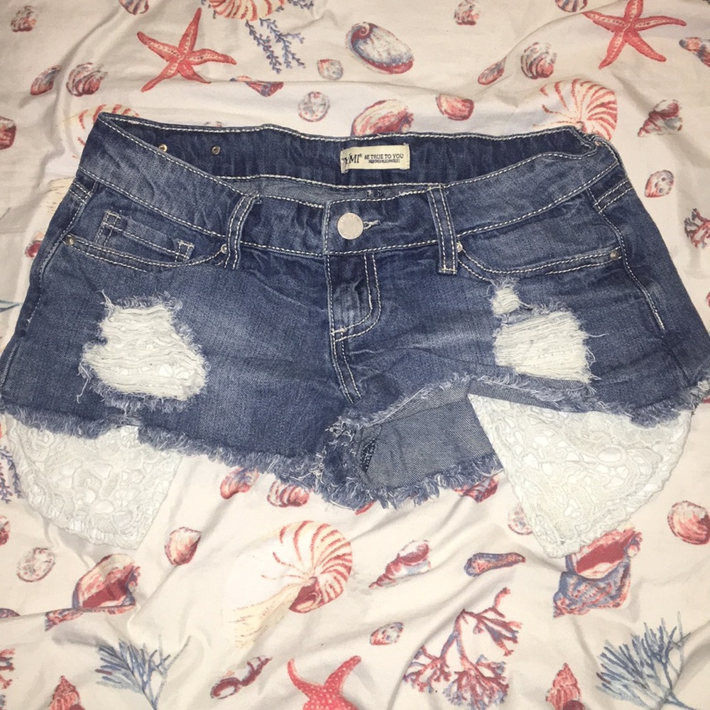 JUNIOR AMERICANA CROCHET LACE SHORTS